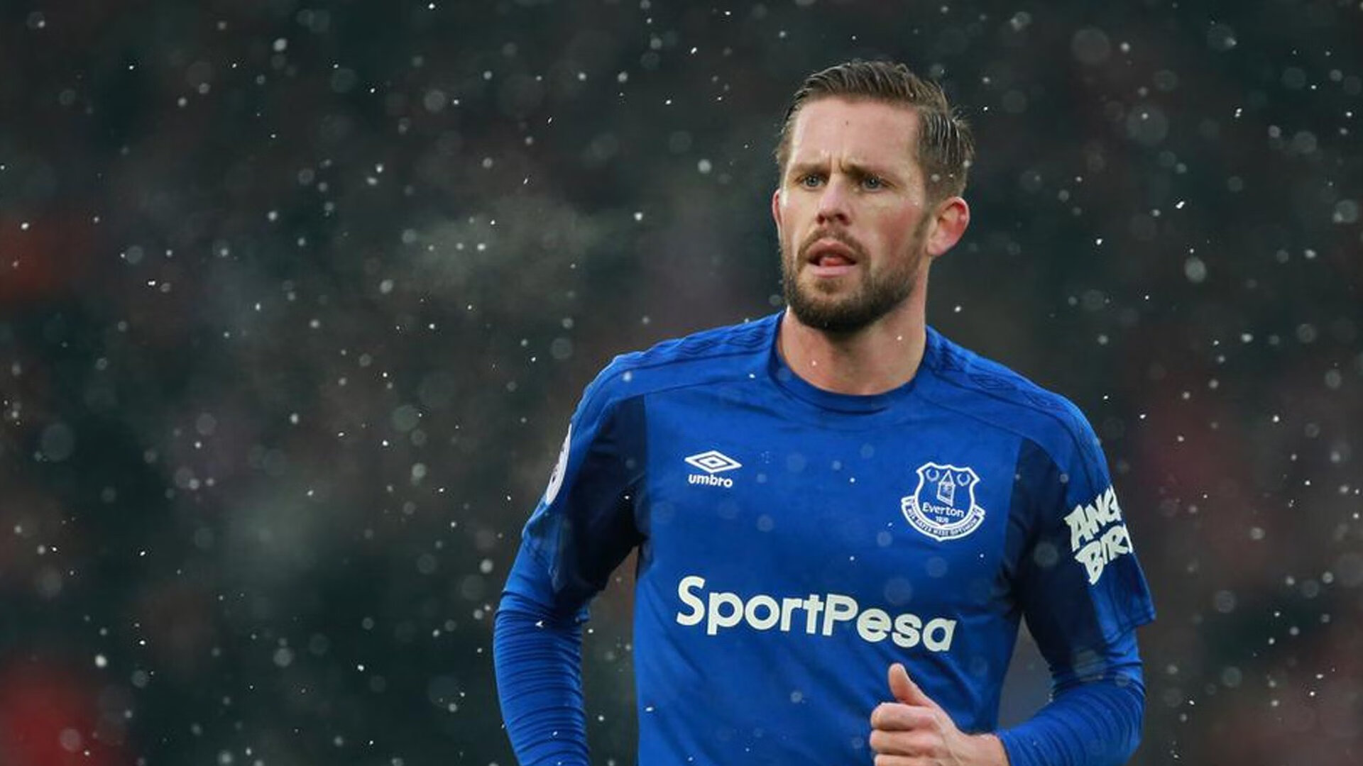 外援政策频繁调整扰乱俱乐部发展，外援限制