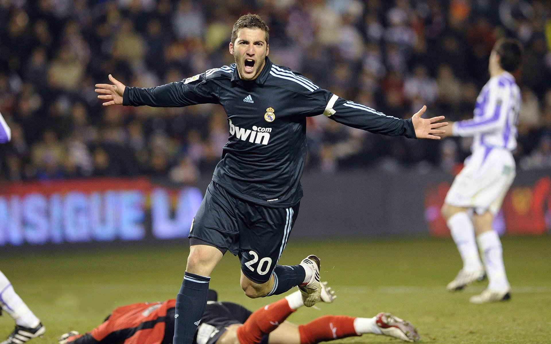 史上最令人激动的“绝杀进球”TOP10，绝杀球什么意思